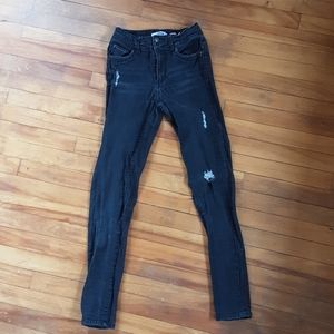 YMI Wanna Betta A Butt? Black distressed jeans
